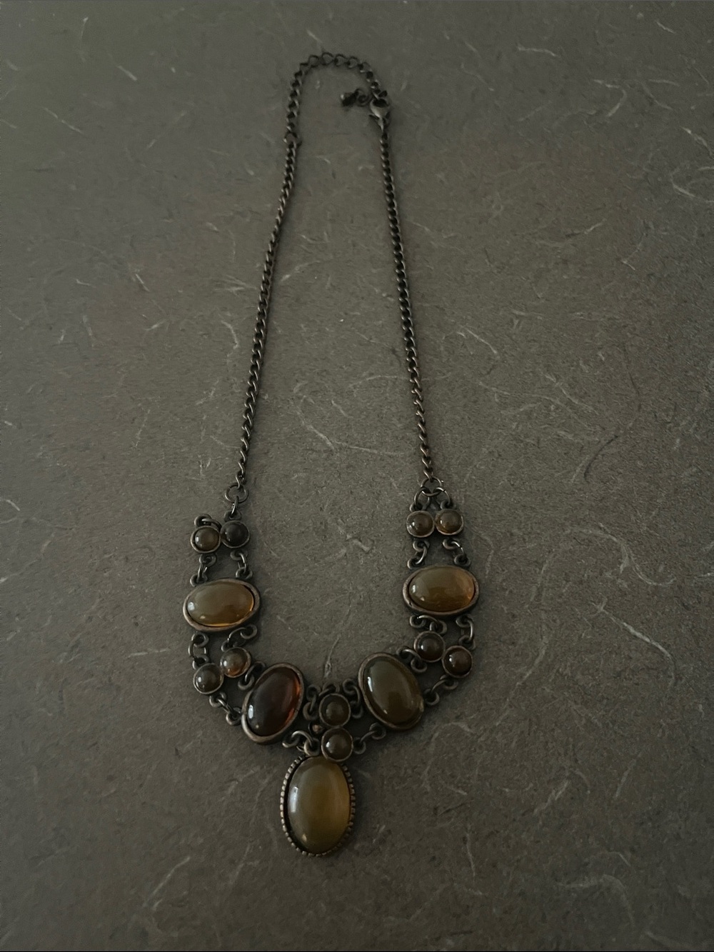 Vintage-Inspired Olive Stone Statement Necklace 8” fully clasped